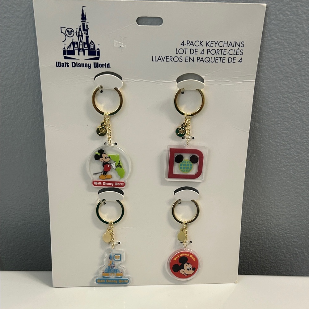 Walt Disney World Keychain Set